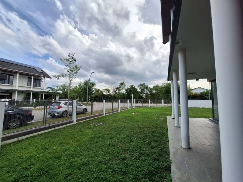 Link Bungalow for Sale in Elmina (Shah Alam) - Sa'a Nordin - Exterior - PropertyGuru.com.my