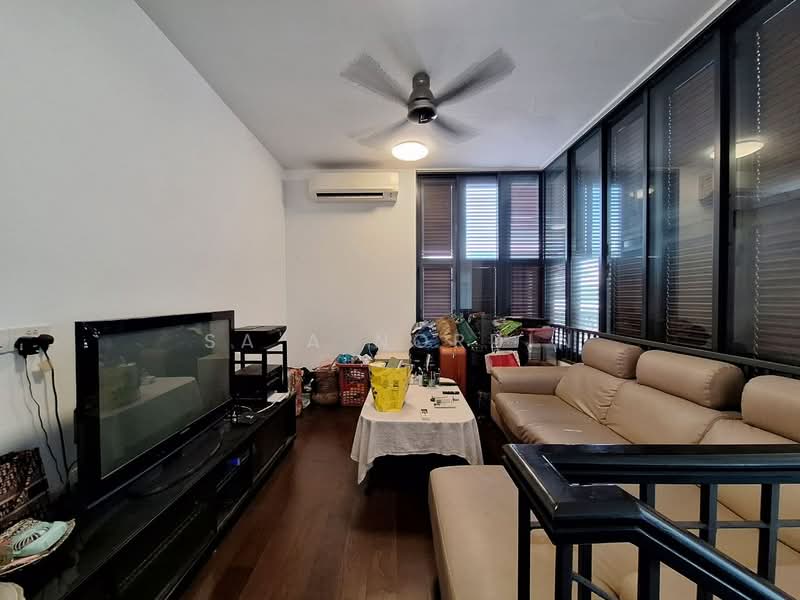 Link Bungalow for Sale in Elmina (Shah Alam) - Sa'a Nordin - Living Room - PropertyGuru.com.my