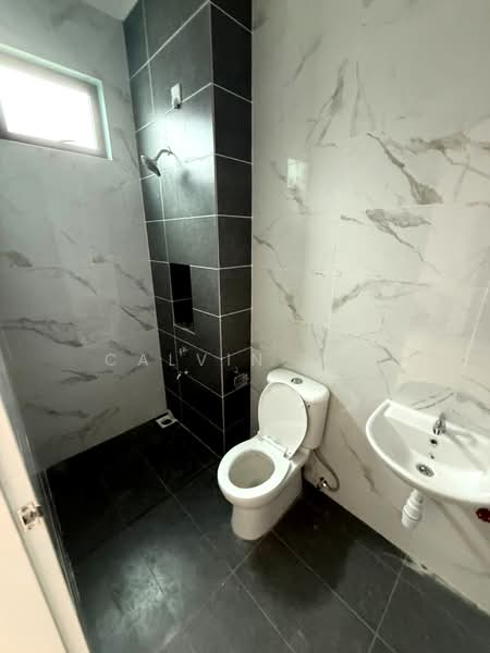 Rumah Berkembar untuk Dijual di Bandar Putra (Kulai) - Calvin Lee - PropertyGuru.com.my