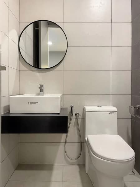 Servis Apartment untuk Disewa di The Era @ Duta North - Kim Ling - Bathroom - PropertyGuru.com.my