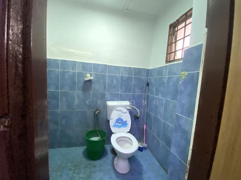 Rumah Teres 2 Tingkat untuk Dijual di Taman Puchong Hartamas (Puchong) - Sky Wong - Bathroom - PropertyGuru.com.my
