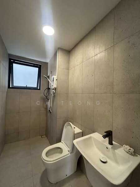 Condominium for Rent at EdgeWood Residences @ SkySanctuary - CK Teong - Bathroom - PropertyGuru.com.my