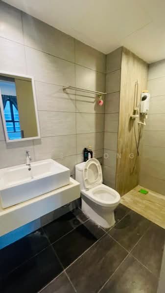 Servis Apartment untuk Disewa di Arte Plus - Jess Leong - Bathroom - PropertyGuru.com.my