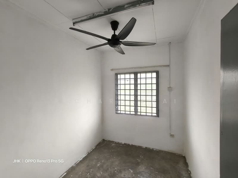 Rumah Flat untuk Disewa di Rumah Pangsa Permas Jaya - Richard Shai - Interior - PropertyGuru.com.my