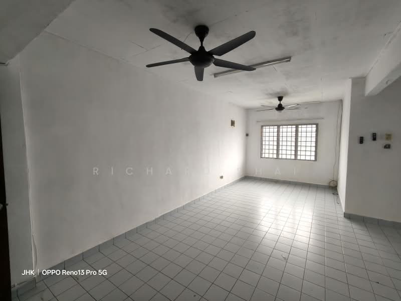 Rumah Flat untuk Disewa di Rumah Pangsa Permas Jaya - Richard Shai - Interior - PropertyGuru.com.my