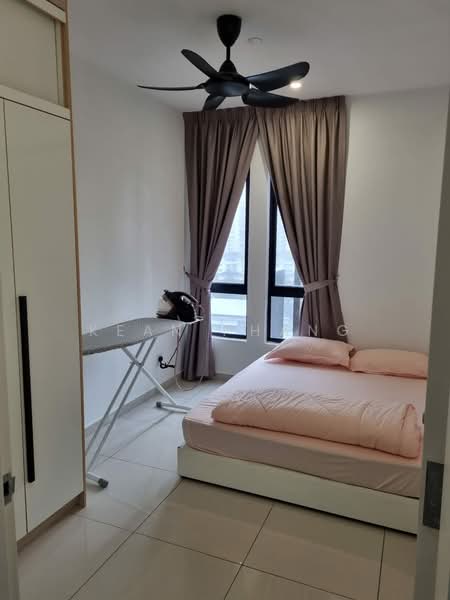 Service Residence for Rent at Kenwingston Avenue - Kean Phang - Bedroom - PropertyGuru.com.my