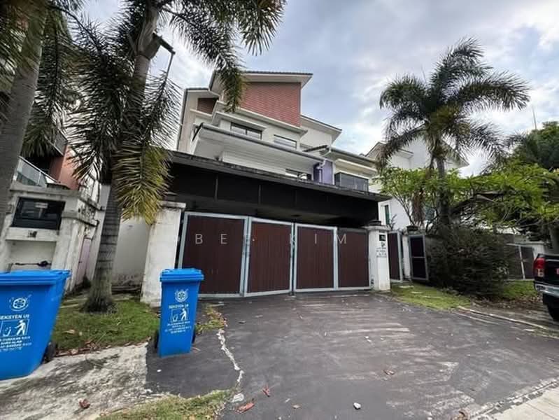 Rumah Berkembar untuk Dijual di Bukit Jelutong (Shah Alam) - Bee Kim - Exterior - PropertyGuru.com.my