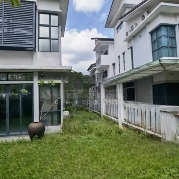 Rumah Berkembar untuk Dijual di Bukit Jelutong (Shah Alam) - Bee Kim - Exterior - PropertyGuru.com.my