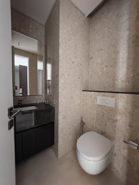 Servis Apartment untuk Disewa di Pavilion Damansara Heights - Judy Tan - Bathroom - PropertyGuru.com.my