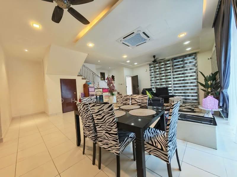 Rumah Kluster untuk Dijual di Iskandar Puteri (Nusajaya) (Johor) - Mohamad Rahfi - Dining Room - PropertyGuru.com.my