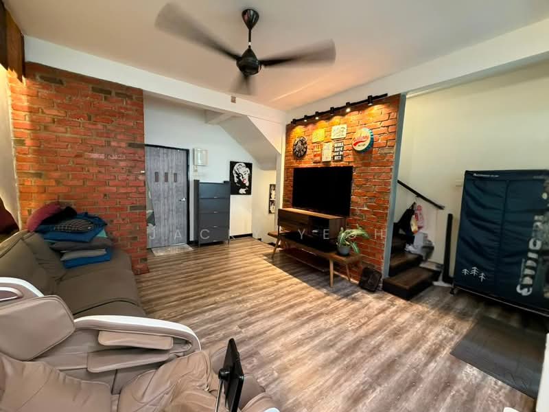 Townhouse for Sale in Ayer Itam (Penang) - Jacky Yeoh - Living Room - PropertyGuru.com.my
