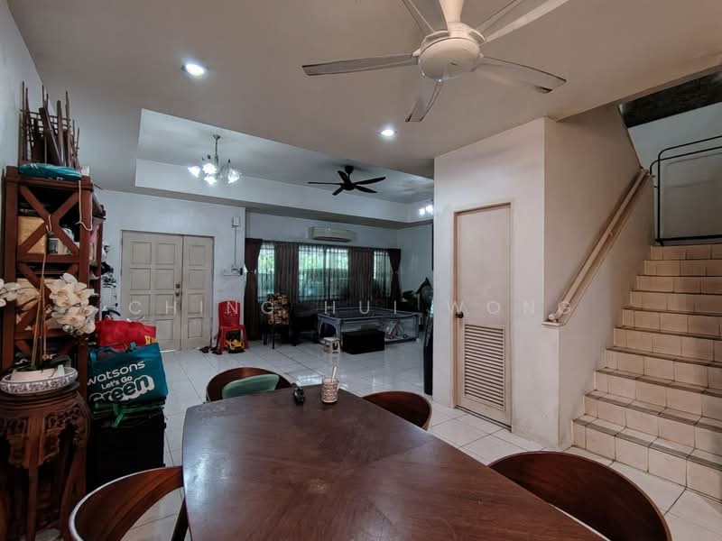 2-storey Terraced House for Sale in Alamesra (Kota Kinabalu) - Ching Hui Wong - Living Room - PropertyGuru.com.my