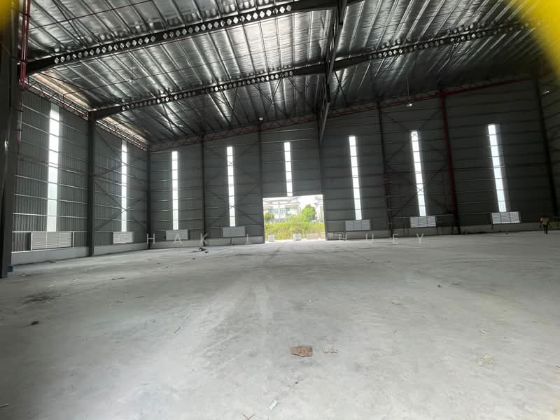 Warehouse for Rent in Seksyen U10 (Shah Alam) - Chak Lee Huey - Interior - PropertyGuru.com.my