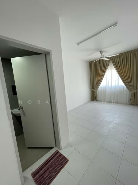 Kondominium untuk Disewa di Residensi Sateria - Norafian SMH - PropertyGuru.com.my
