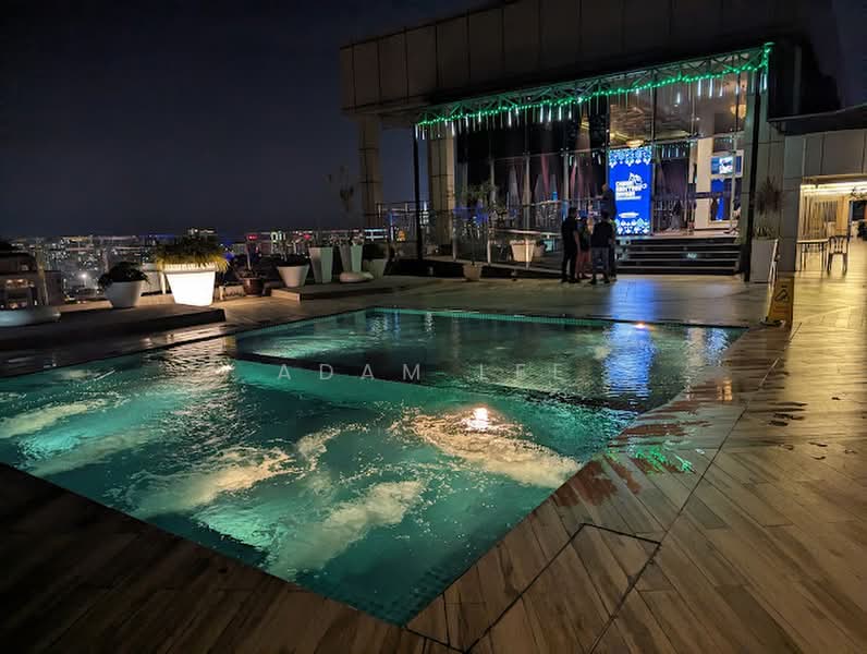Servis Apartment untuk Dijual di Dorsett Residences Sri Hartamas - Adam Lee - Pool - PropertyGuru.com.my