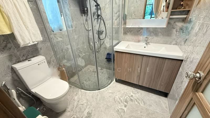 Cluster House for Rent in Forest City (Gelang Patah) - Kelvin Chee - Bathroom - PropertyGuru.com.my