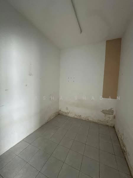 Rumah Teres 2 Tingkat untuk Dijual di Kampung Jalan Kebun (Shah Alam) - Natasha Shadan - Interior - PropertyGuru.com.my