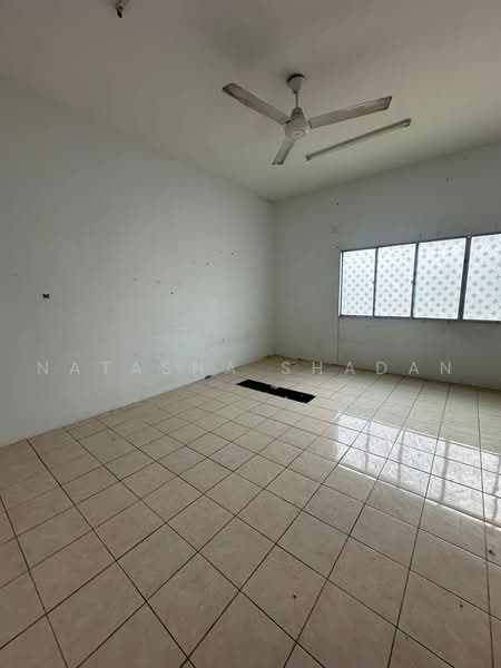 Rumah Teres 2 Tingkat untuk Dijual di Kampung Jalan Kebun (Shah Alam) - Natasha Shadan - Interior - PropertyGuru.com.my