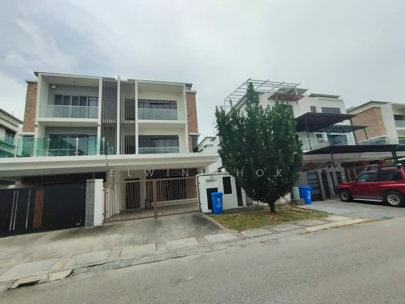 Rumah Kluster untuk Dijual di Setia Utama (Setia Alam) - Elwin Chok - Exterior - PropertyGuru.com.my