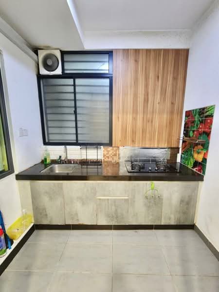 Servis Apartment untuk Dijual di Damai Hillpark - Danilo Lim - Kitchen - PropertyGuru.com.my