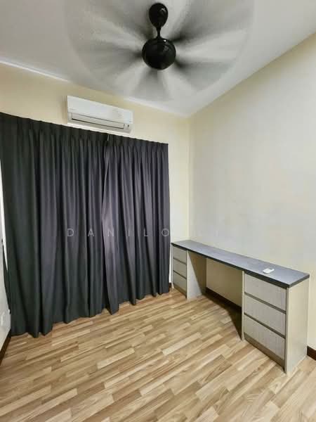 Servis Apartment untuk Dijual di Damai Hillpark - Danilo Lim - Study - PropertyGuru.com.my