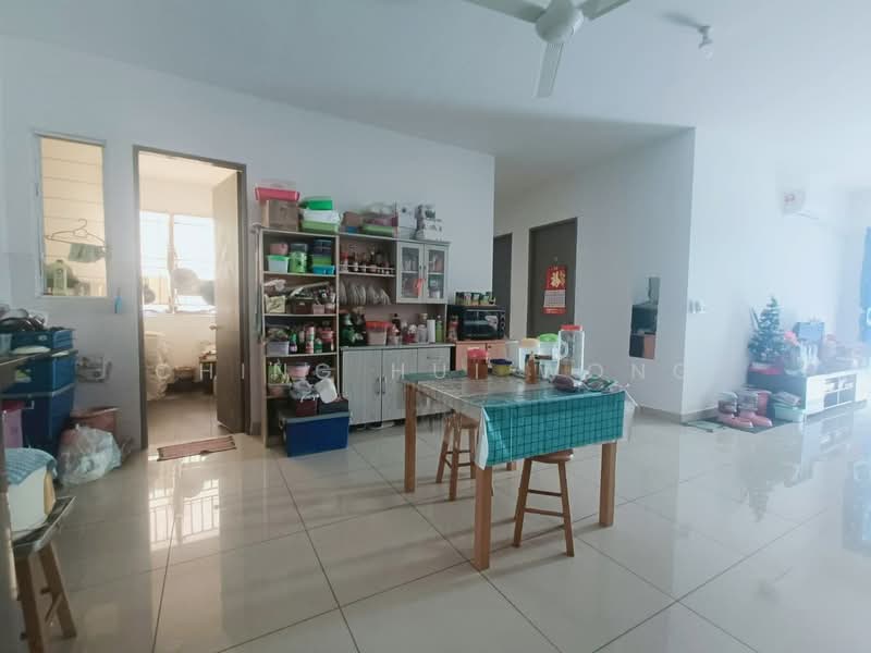 Kondominium untuk Dijual di The Palm Condominium - Ching Hui Wong - Living Room - PropertyGuru.com.my