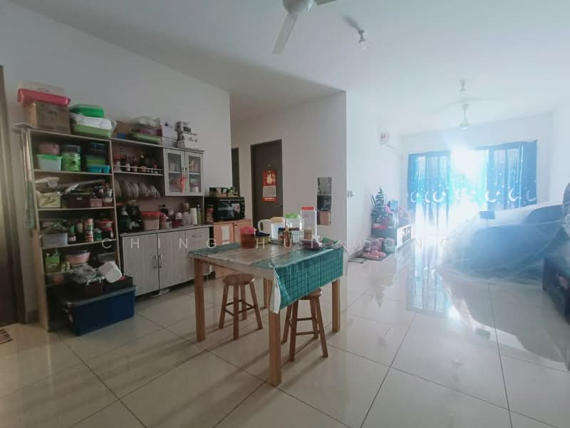 Kondominium untuk Dijual di The Palm Condominium - Ching Hui Wong - Living Room - PropertyGuru.com.my