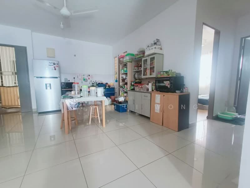Kondominium untuk Dijual di The Palm Condominium - Ching Hui Wong - Kitchen - PropertyGuru.com.my