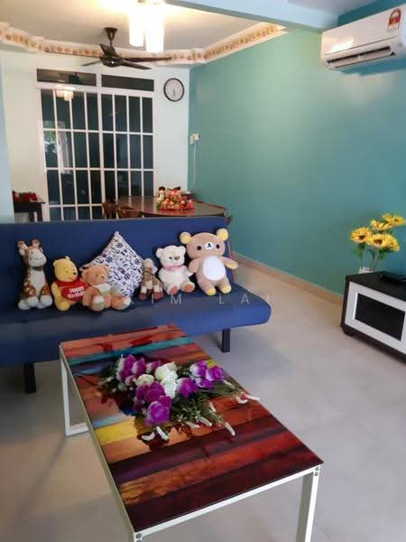 2-storey Terraced House for Sale in Port Dickson (Negeri Sembilan) - Kim Lai - Living Room - PropertyGuru.com.my