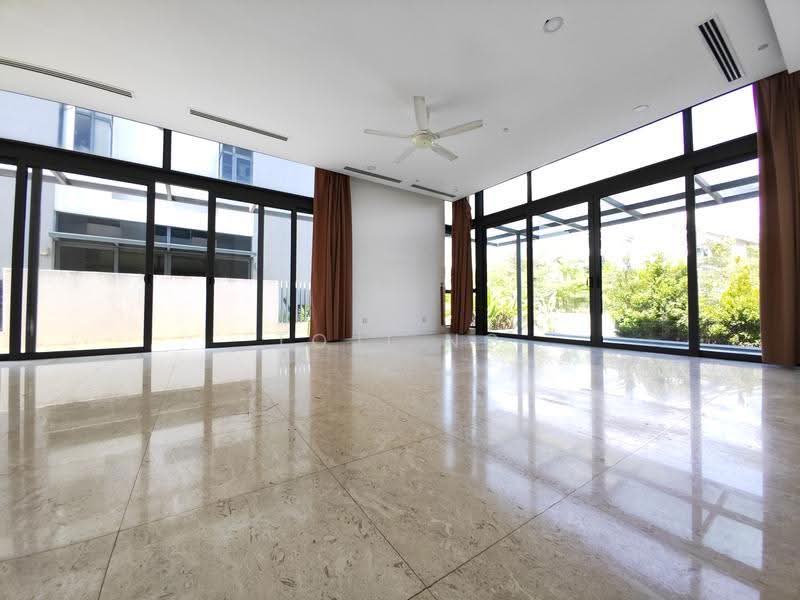 Rumah Berkembar untuk Dijual di Lake Fields (Sungai Besi) - Toji Ng - Living Room - PropertyGuru.com.my