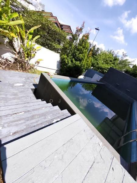 Rumah Berkembar untuk Dijual di Lake Fields (Sungai Besi) - Toji Ng - Exterior - PropertyGuru.com.my