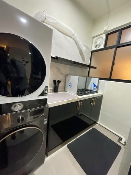Kondominium untuk Disewa di Residensi Sateria - Norafian SMH - Kitchen - PropertyGuru.com.my
