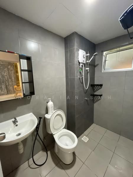 Kondominium untuk Disewa di Residensi Sateria - Norafian SMH - Bathroom - PropertyGuru.com.my