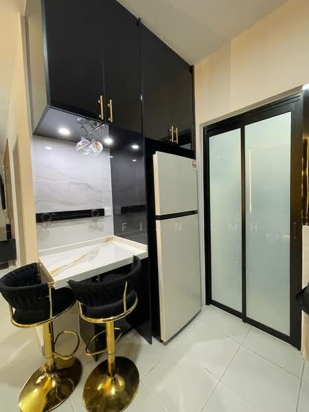 Kondominium untuk Disewa di Residensi Sateria - Norafian SMH - Kitchen - PropertyGuru.com.my