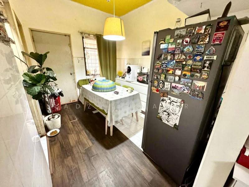 Rumah Teres untuk Dijual di Bandar Mahkota Cheras (Cheras) - Nadzmie Nasir - Kitchen - PropertyGuru.com.my