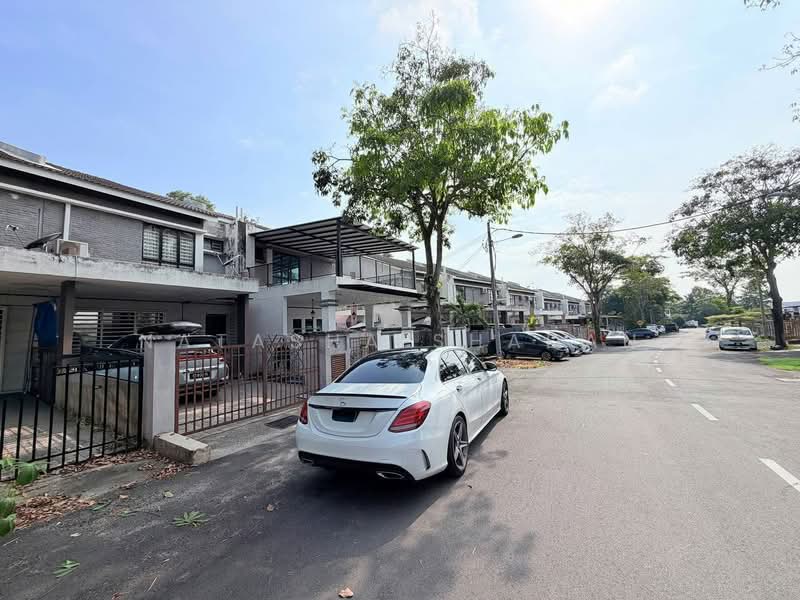 Rumah Teres 2 Tingkat untuk Dijual di Sungai Buloh (Selangor) - Natasha Shadan - Exterior - PropertyGuru.com.my