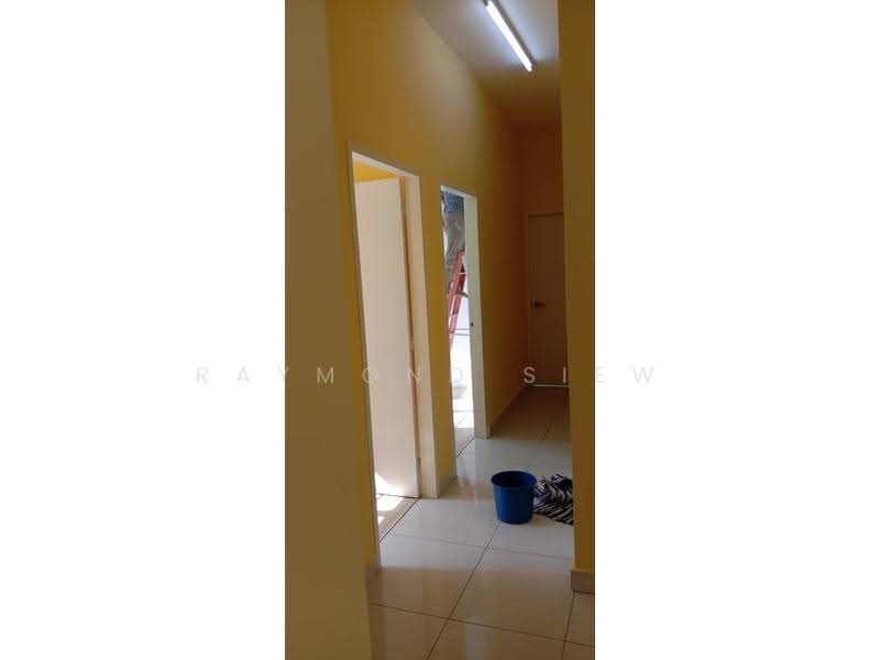Kondominium untuk Disewa di Damansara Foresta - Raymond Siew - Corridor - PropertyGuru.com.my