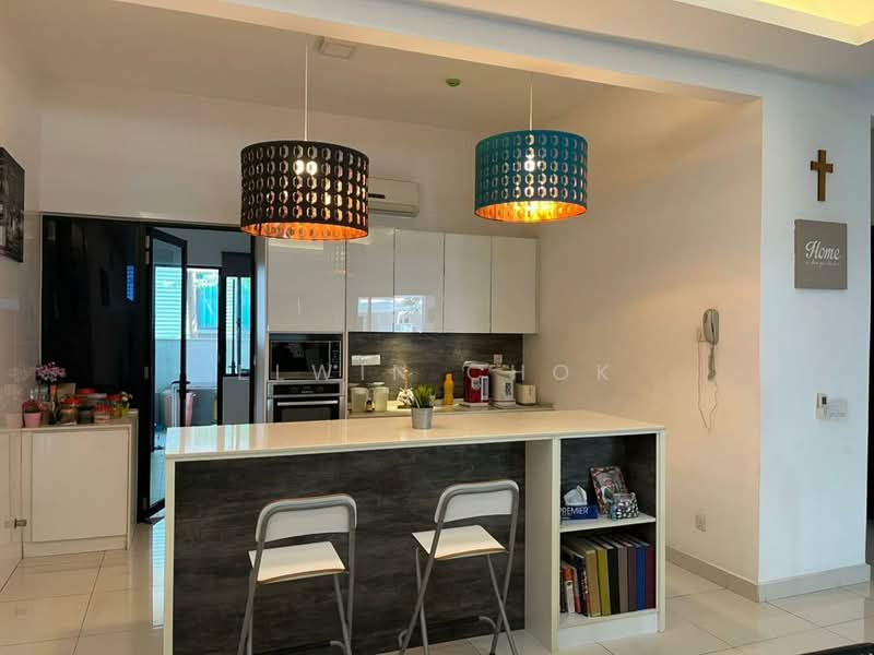 Rumah Teres 3 Tingkat untuk Dijual di Duta Villa (Setia Alam) - Elwin Chok - Kitchen - PropertyGuru.com.my