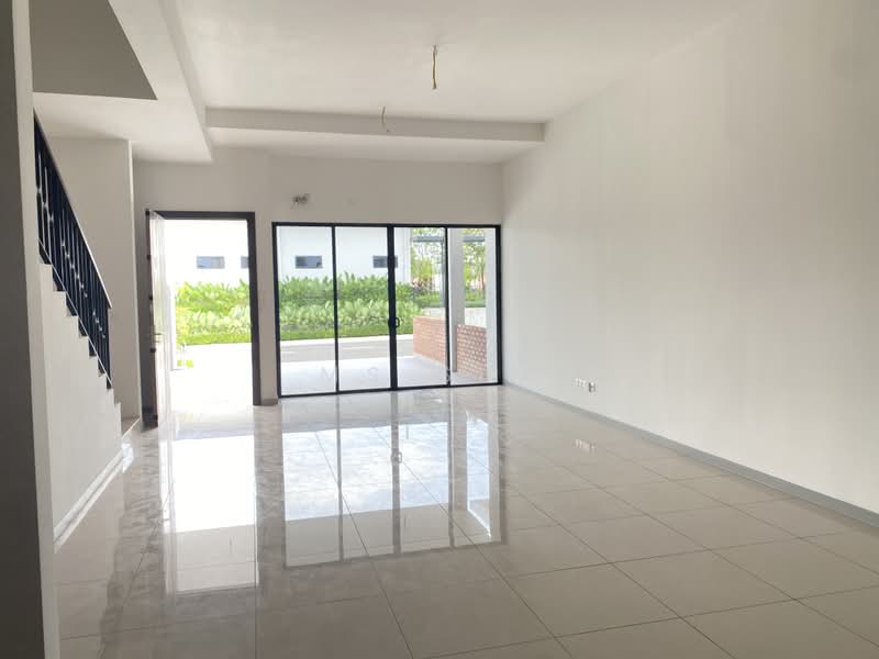 2-storey Terraced House for Sale in Bandar Bukit Puchong (Puchong) - Ms Sim - Living Room - PropertyGuru.com.my