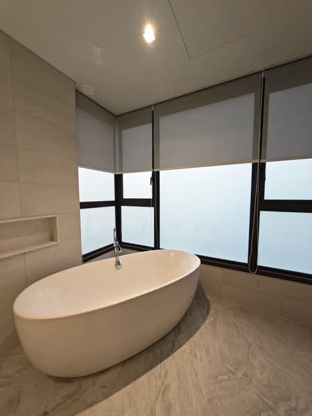 Servis Apartment untuk Disewa di Jendela Residences - Judy Tan - Bathroom - PropertyGuru.com.my