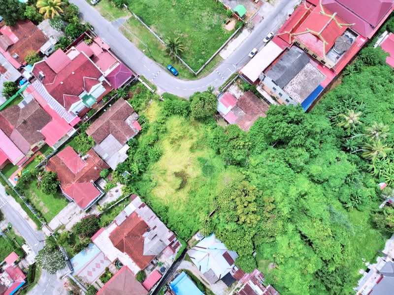 Residential Land for Sale in Kampung Limau Manis (Kota Bharu) - Herman Sazwan Nor Rahim - Drone - PropertyGuru.com.my