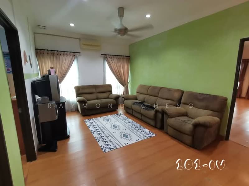 Semi-Detached House for Rent in Taman Aman Perdana (Kapar) - Raymond Cheng - Living Room - PropertyGuru.com.my