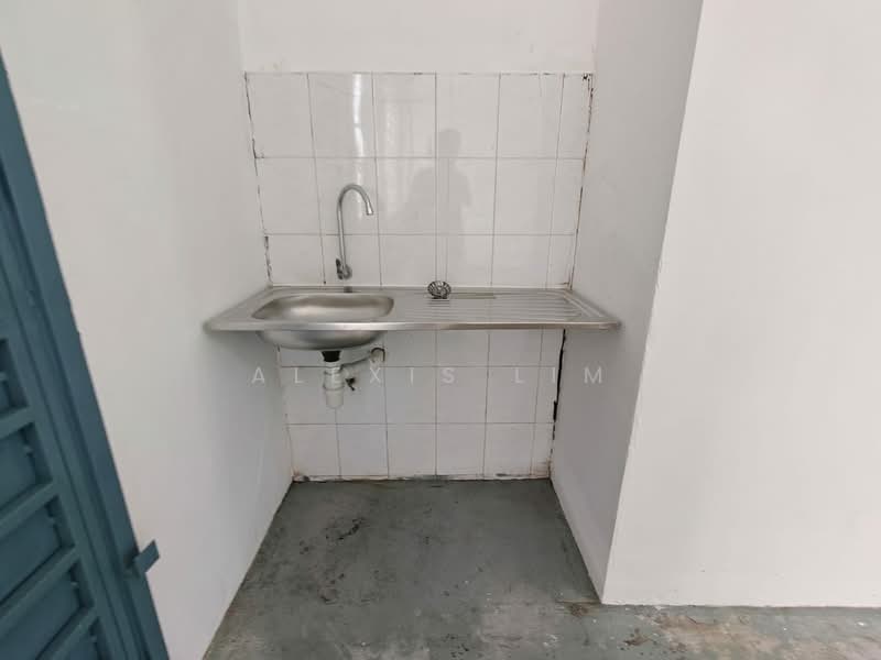 Shop / Office for Rent in Klang (Selangor) - Alexis Lim - Interior - PropertyGuru.com.my