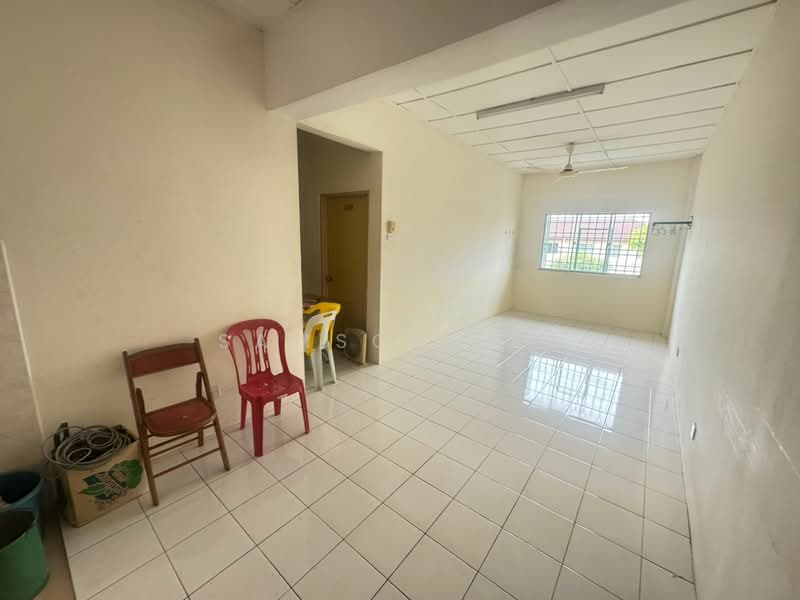 Pangsapuri untuk Dijual di Beringin - Samson Lee - Living Room - PropertyGuru.com.my