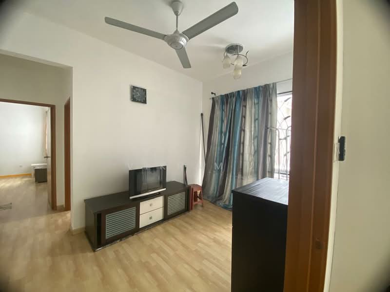 Rumah Kluster untuk Disewa di Rawang (Selangor) - Vikram . - Living Room - PropertyGuru.com.my