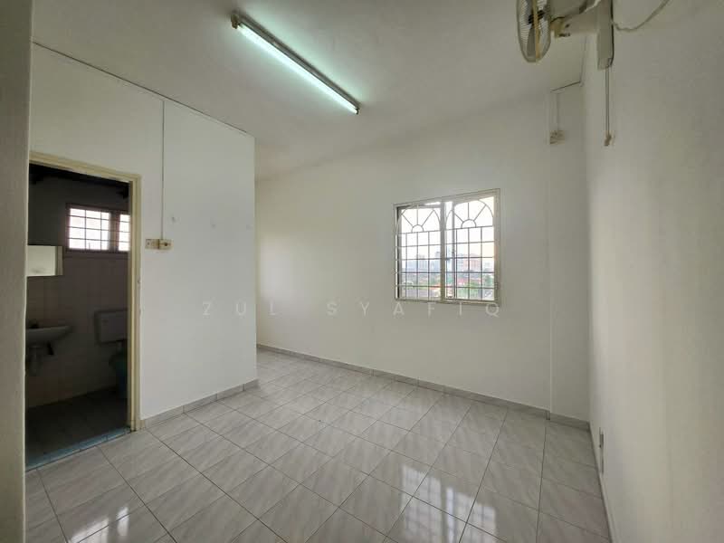 Pangsapuri untuk Dijual di Kasturi Apartment - Zul Syafiq - Interior - PropertyGuru.com.my