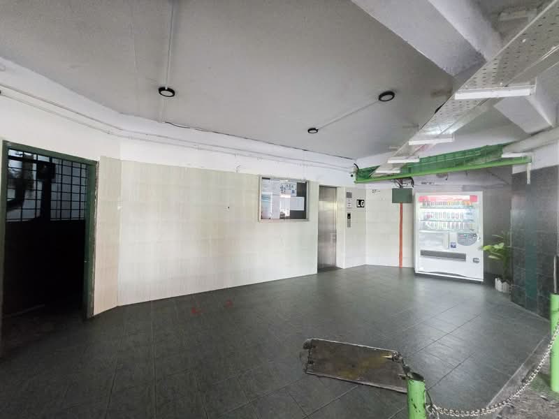 Pangsapuri untuk Dijual di Kasturi Apartment - Zul Syafiq - Entrance - PropertyGuru.com.my