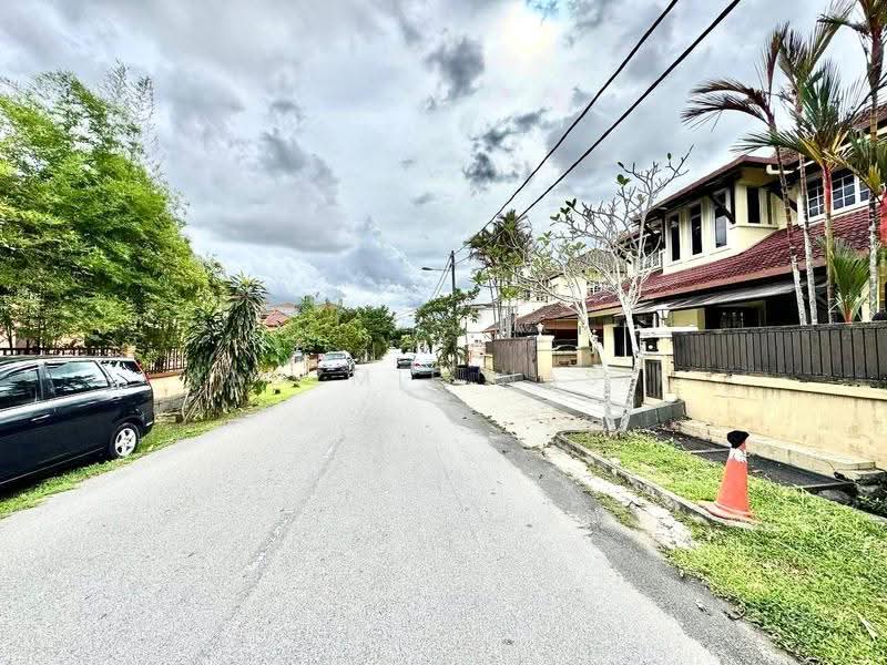 Bungalow House untuk Dijual di Kajang (Selangor) - Nadzmie Nasir - Exterior - PropertyGuru.com.my