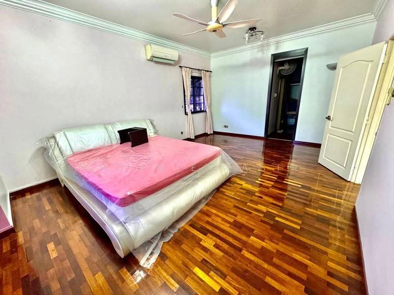 Bungalow House untuk Dijual di Kajang (Selangor) - Nadzmie Nasir - Bedroom - PropertyGuru.com.my
