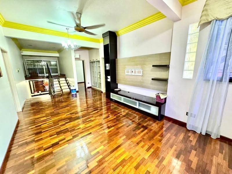 Bungalow House untuk Dijual di Kajang (Selangor) - Nadzmie Nasir - Living Room - PropertyGuru.com.my